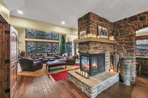 Foyer with 3-sided fireplace