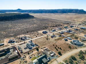 Aerial view with a mountain view