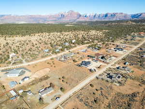 Aerial view with a mountain view