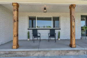 View of patio / terrace with covered porch