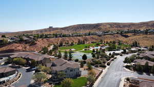 Bird's eye view featuring a mountain view