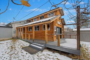 Custom cedar pool house with composite deck