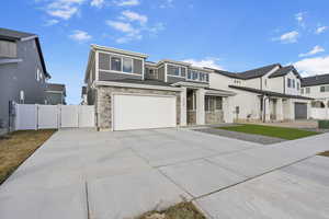 View of front of house featuring a garage