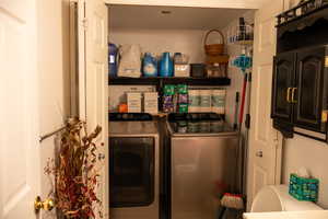 Laundry area with independent washer and dryer