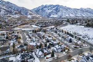 View of mountain feature