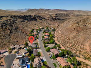 Bird's eye view with a mountain view