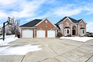 View of front of home featuring a garage