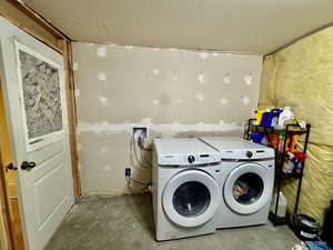 ADU / Basement Laundry & Storage