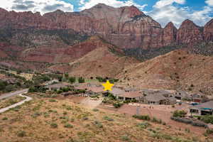 View of mountain feature