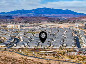 Bird's eye view with a mountain view