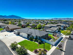 Birds eye view of property with a mountain view