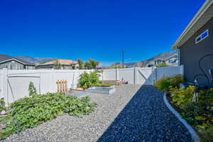 View of yard featuring a mountain view