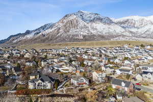 View of mountain feature