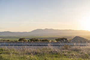 View of mountain feature