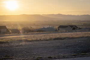 View of mountain feature