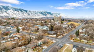 Snowy aerial view with a mountain view