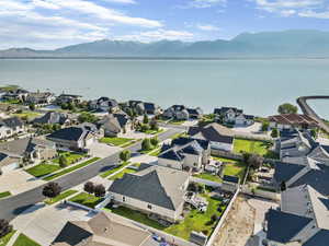 Bird's eye view featuring a water and mountain view