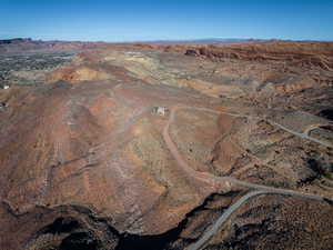 Bird's eye view with a mountain view