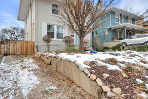 View of driveway