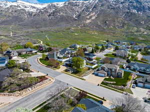 Bird's eye view featuring a mountain view