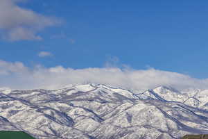 View of mountain feature