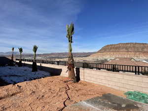 View of yard with a mountain view