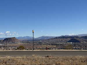 View of mountain feature