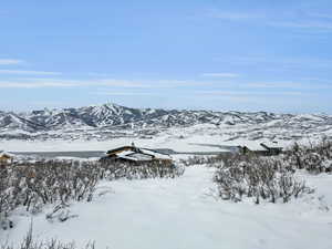 View of mountain feature