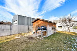 Storage shed