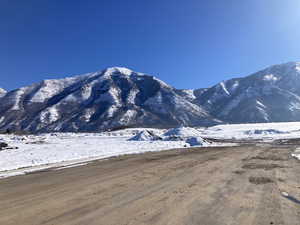 View of mountain feature