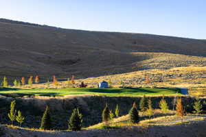 View of mountain feature