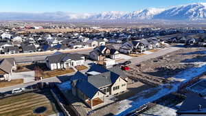 Bird's eye view featuring a mountain view