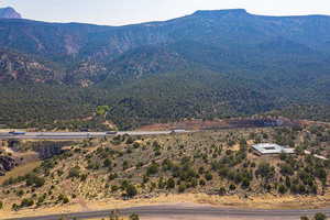 View of mountain feature