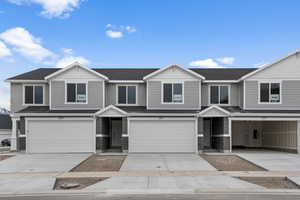 View of front of house featuring a garage