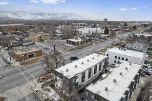 Aerial view with a mountain view