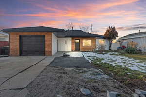 View of front of house featuring a garage