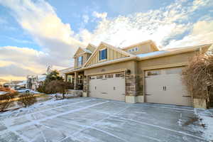 View of front facade with a garage