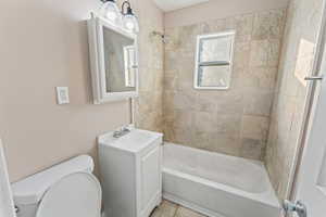 Upstairs Unit Full Bath