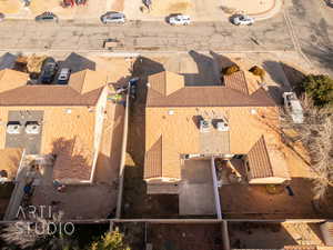 Birds eye view of property