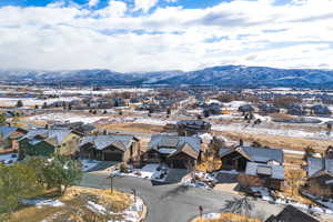 Drone / aerial view featuring a mountain view