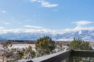 View of mountain feature