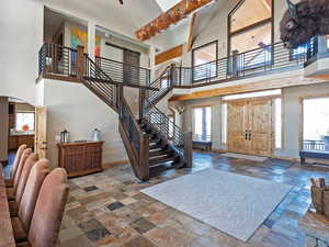 Dining Area to Kitchen