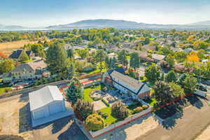 Aerial view featuring a mountain view and a residential view