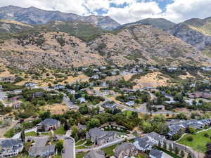 Bird's eye view featuring a mountain view