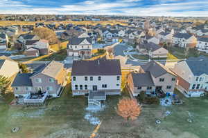 Birds eye view of property