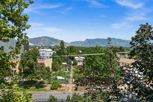 Located in Downtown SLC, minutes from the UofU, Trolley Square, and Liberty Park