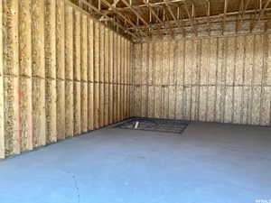 Miscellaneous room with concrete flooring