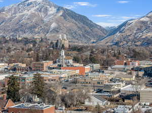 View of mountain feature