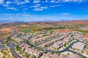 Aerial view with a mountain view