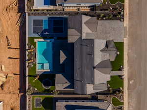 Birds eye view of property